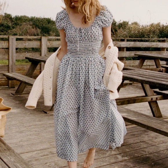 Doen Dresses & Skirts - Doen Quinn Cotton Smocked Short Sleeve Midi Maxi Dress Dahlia Ditsy Blue White